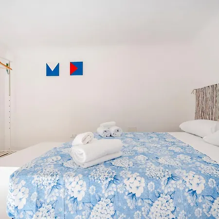 Gabbiano 7 - Coastal Comfort With 2 Bedrooms Bari