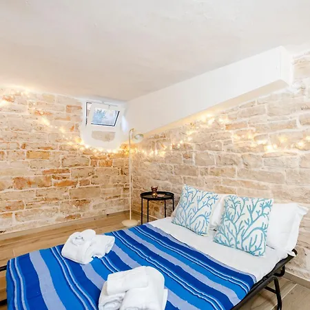 Apartament Gabbiano 7 - Coastal Comfort With 2 Bedrooms Bari