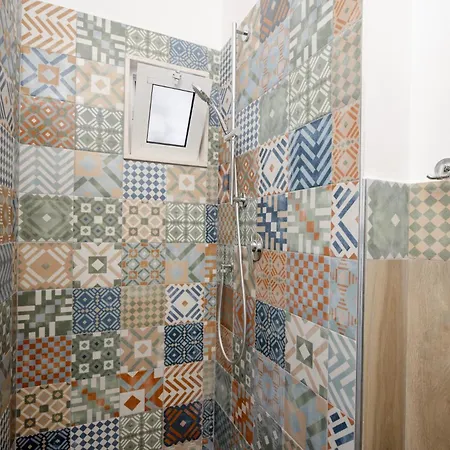 Apartament Gabbiano 7 - Coastal Comfort With 2 Bedrooms