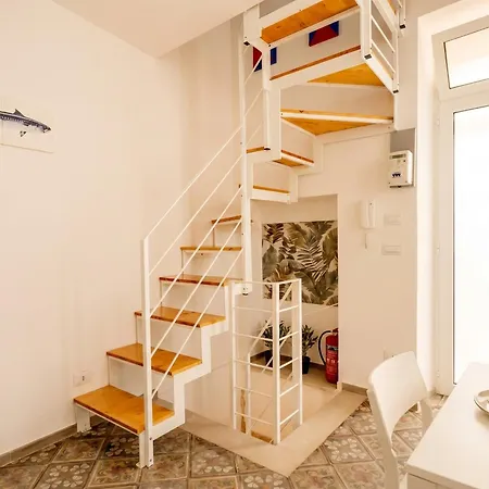 Gabbiano 7 Coastal Comfort Apartment